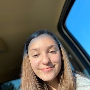 Meet your Posher, Camryn